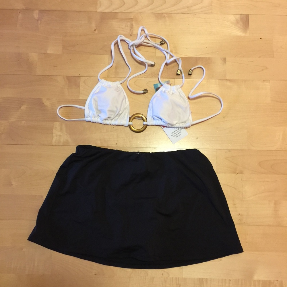 Swim suit bottom black skirt only